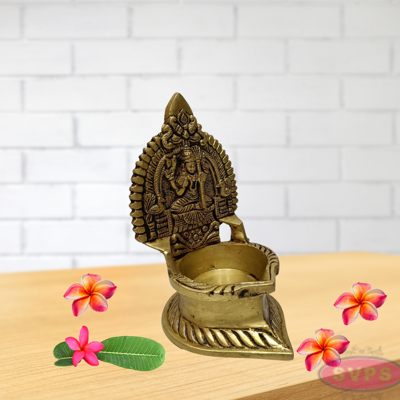 Brass Kamatchi Amman Vilakku / Deepam