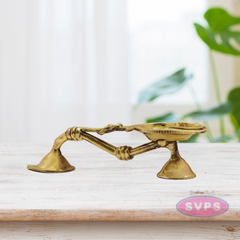 Brass Aarti Diya With Handle / 6 inches