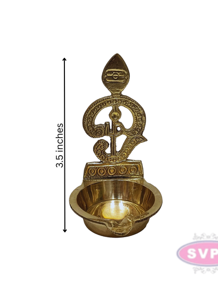Brass Om Vilakku / Deepam With Vel