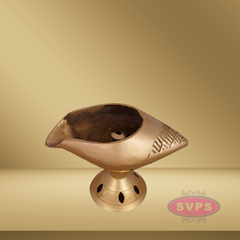 Brass Shankh / Sangu Deepam For Daily Pooja