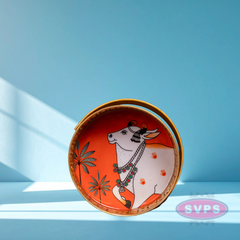 Metal Round Shape Cow Tray With Handle