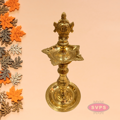 Traditional Brass Shankh Chakra Kuthu Vilakku | Antique Finish Deepam for Pooja & Home Décor
