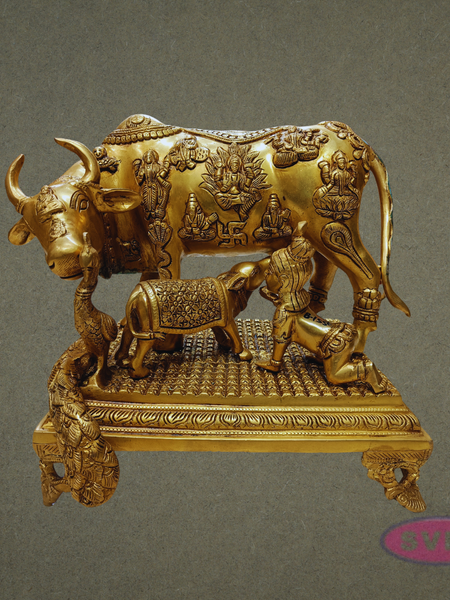 Handcrafted Brass Kamadhenu Cow with Calf – Ashta Lakshmi Carved Divine Idol