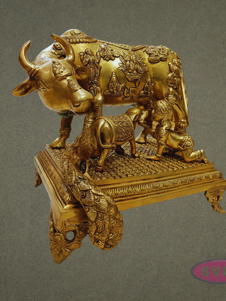 Handcrafted Brass Kamadhenu Cow with Calf – Ashta Lakshmi Carved Divine Idol