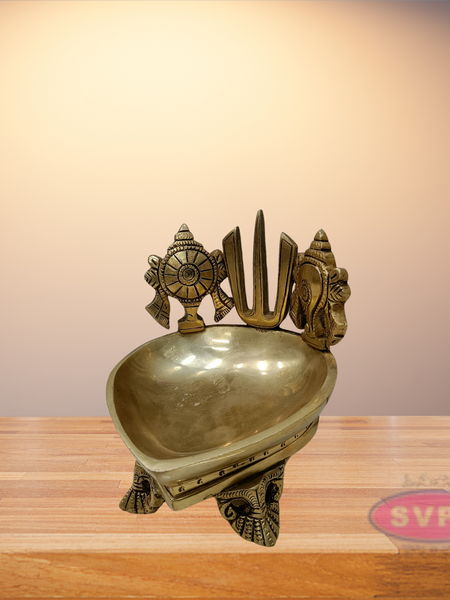 Brass Tiruman Shankh Chakra Lamp For Pooja