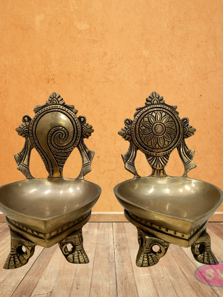 Brass Sankh Chakra Diya For Puja And Decor