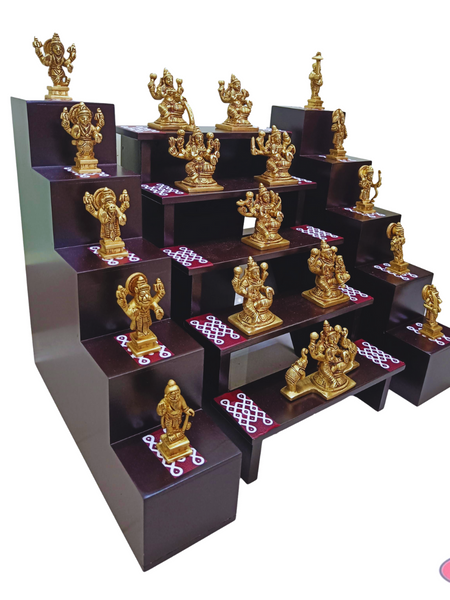 Wooden 5 Step / 5 Lamp Brass Ashtalakshmi And Dasavatharam Idol