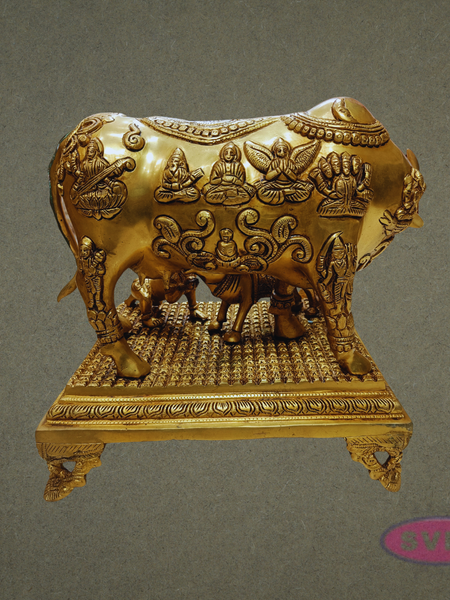 Handcrafted Brass Kamadhenu Cow with Calf – Ashta Lakshmi Carved Divine Idol