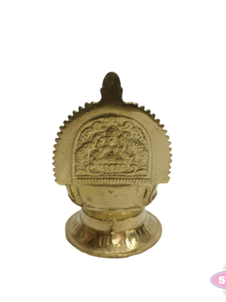 Brass Lakshmi Deepam / Vilakku – 7 Inch Traditional Goddess Lakshmi Oil Lamp for Pooja Room & Temple
