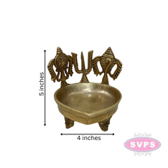 Brass Tiruman Shankh Chakra Lamp For Puja
