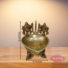 Brass Tiruman Shankh Chakra Lamp For Pooja