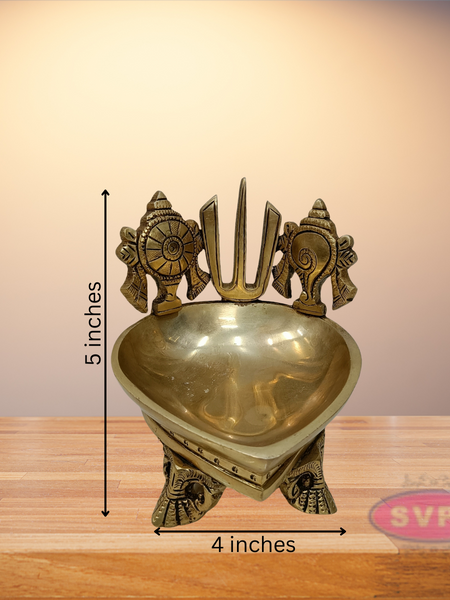 Brass Tiruman Shankh Chakra Lamp For Pooja