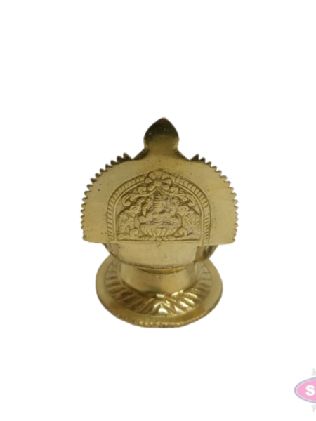 Brass Lakshmi Diya / Vilakku – 5 Inch Pooja Lamp for Festivals & Daily Worship