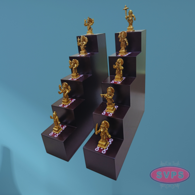 Wooden 5 Lamp Stand With Brass Dasavatharam Idol