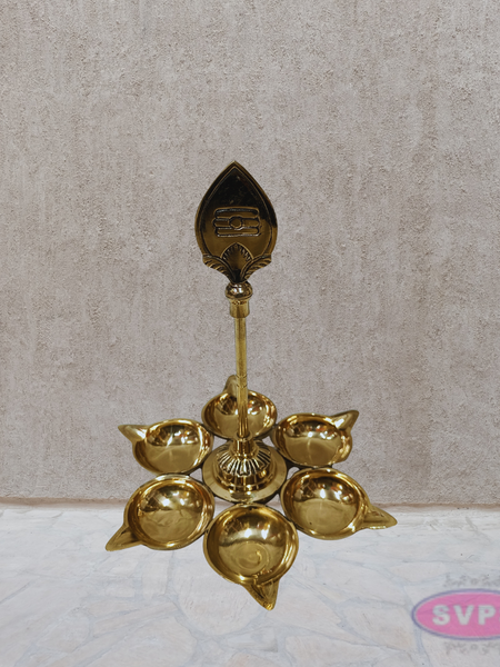 Brass Om Vilakku – 6 Face Aarti Deepam