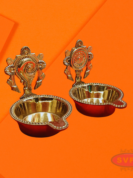 Brass Shanku Chakra Lamp Set