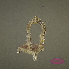 Handcrafted Brass Prabhavali Arch Peetam – Traditional Temple Style Deity Frame