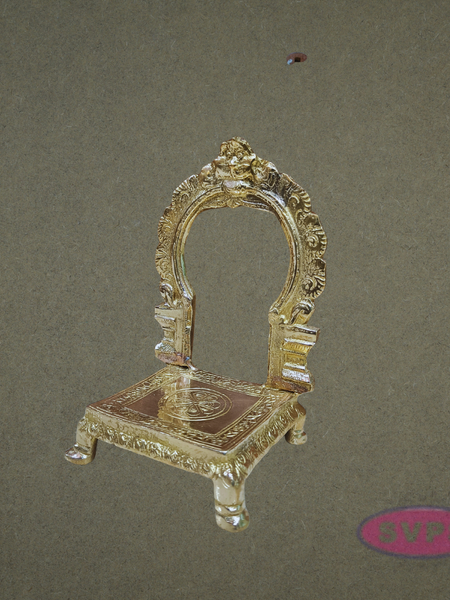 Handcrafted Brass Prabhavali Arch Peetam – Traditional Temple Style Deity Frame