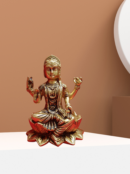 Brass Balambigai On Lotus Statue / 6.5 Inches