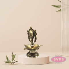 Brass Five Face Shanku Chakra Lamp / Diya Set