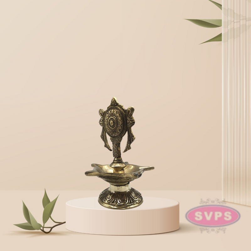 Brass Five Face Shanku Chakra Lamp / Diya Set