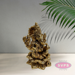 Brass Ganesha on Lotus / Showpiece