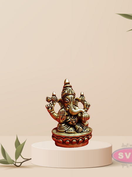 Brass Lord Ganesha Statue for Pooja / Home Decor / Car Dashboard