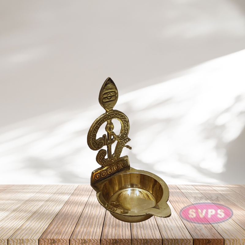Brass Om Vilakku / Deepam With Vel