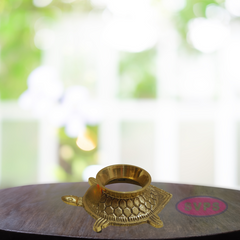 Brass Shankh Stand Tortoise Design / Home Vastu Pooja