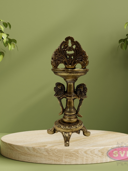 Brass Vastu Parrot Tall Lamp / 9 Inches