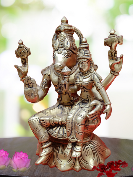 Brass Lakshmi Hayagreevar On Lotus / Home / Temple
