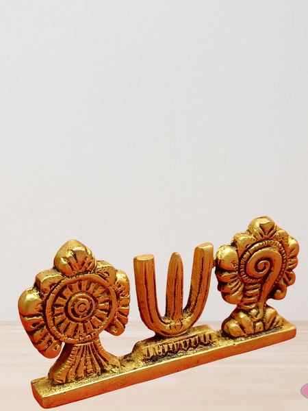 Brass Shanku Chakra Namah / Showpiece