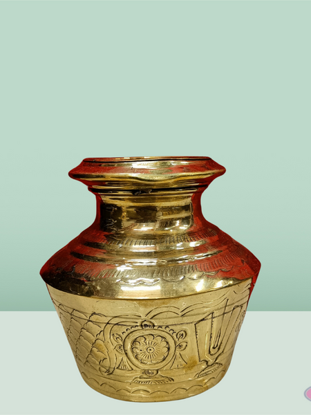 Brass Thenkalai Tiruman Naamam Sangu Chakra Kudam