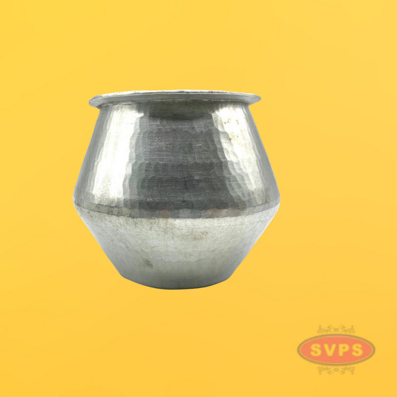 Eeya chombu (Tin vessel)