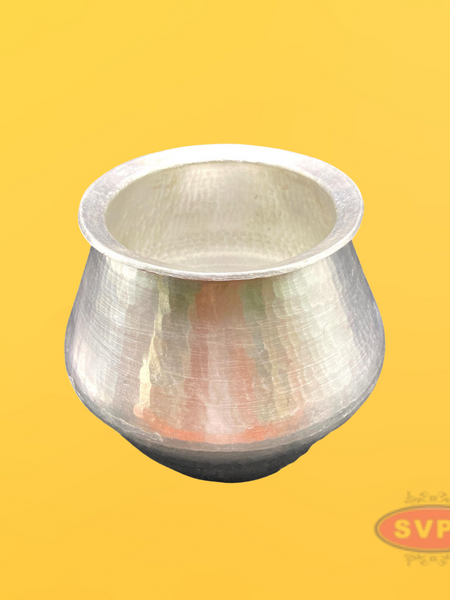 Eeya chombu (Tin vessel)