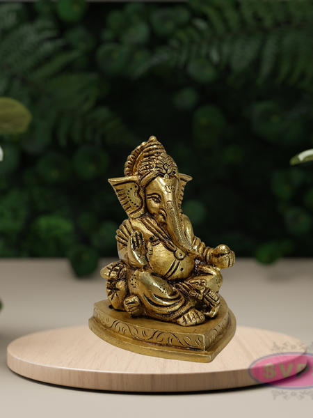 Antique Finish Brass Ganesha Idol for Home Décor & Pooja