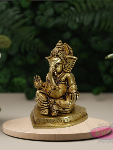 Antique Finish Brass Ganesha Idol for Home Décor & Pooja