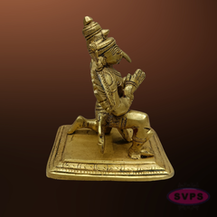 Brass Garuda Idol in Anjali Mudra – Traditional Vishnu Vahana Statue