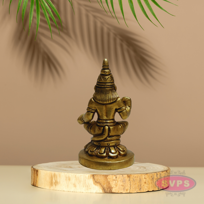 Brass Hanuman Murti in Blessing Pose – Spiritual Décor