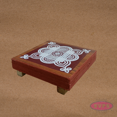 Auspicious Wooden Manai / Chowki for Pooja & Idol Placement