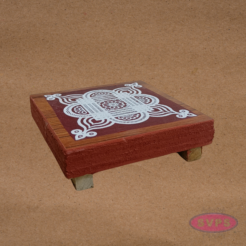 Auspicious Wooden Manai / Chowki for Pooja & Idol Placement