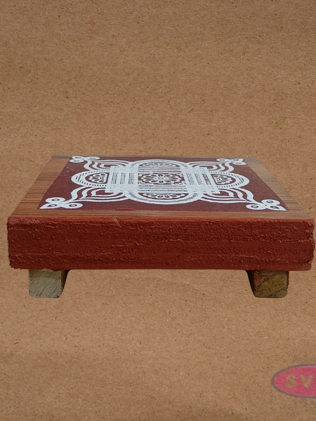 Auspicious Wooden Manai / Chowki for Pooja & Idol Placement