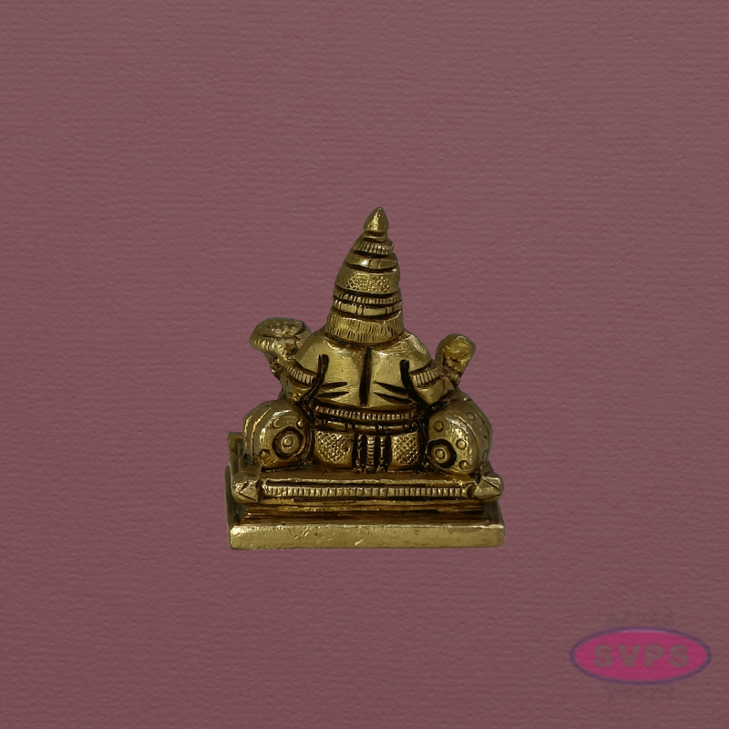 Antique Finish Brass Kubera Idol – God of Wealth