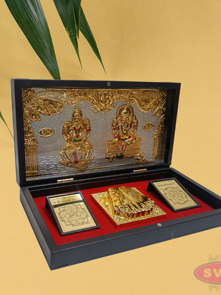 Gold Plated Lakshmi Ganesh Padam Box