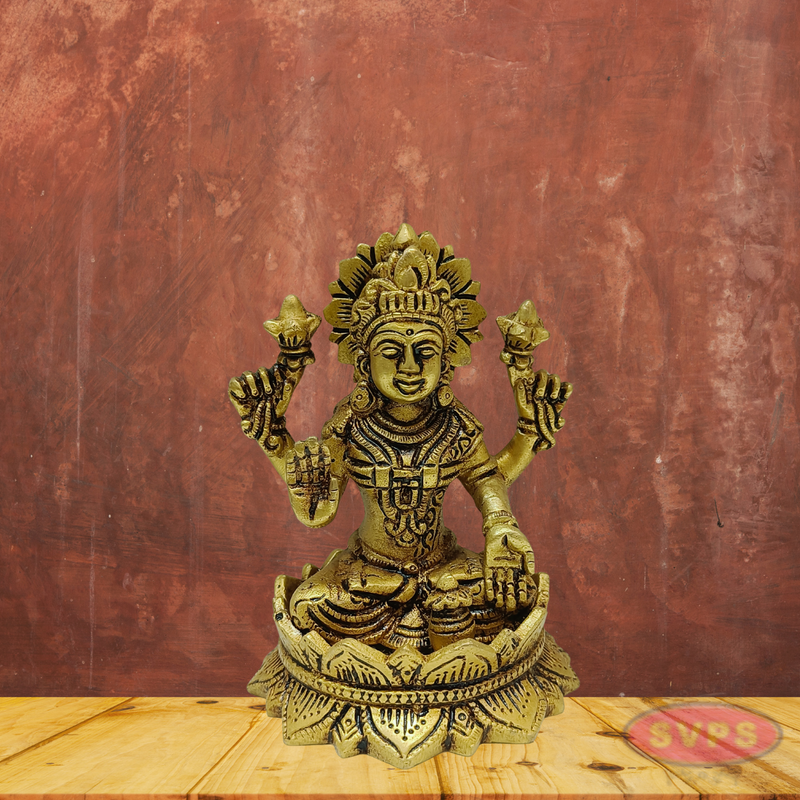 Brass Goddess Lakshmi Idol – Antique Finish Lakshmi Statue for Pooja & Home Décor