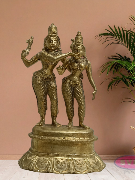 Handmade Goddess Meenakshi Kalyanam Brass Idol with Lord Sundareswarar – Traditional Wedding Sculpture