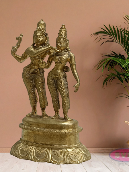 Handmade Goddess Meenakshi Kalyanam Brass Idol with Lord Sundareswarar – Traditional Wedding Sculpture