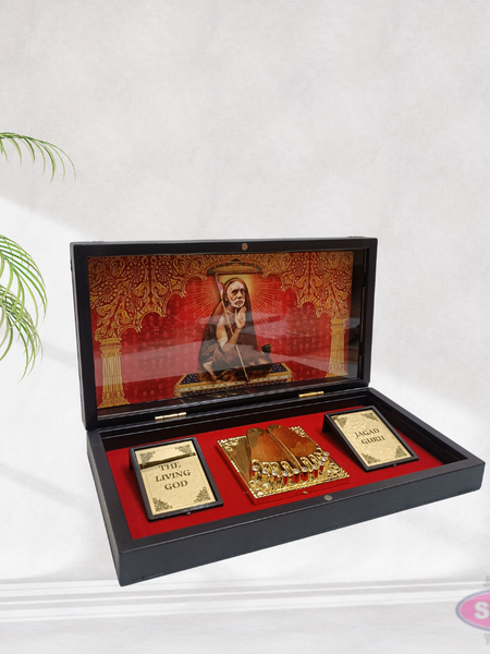 Gold Plated Kanchi Maha Priyava Padam Box