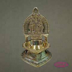 Sri Murugan Valli Deivanai Brass Vilakku – Traditional Pooja Oil Lamp