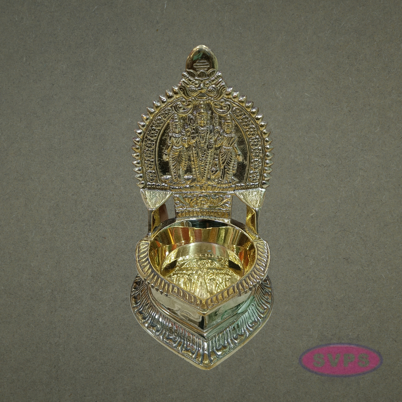 Sri Murugan Valli Deivanai Brass Vilakku – Traditional Pooja Oil Lamp
